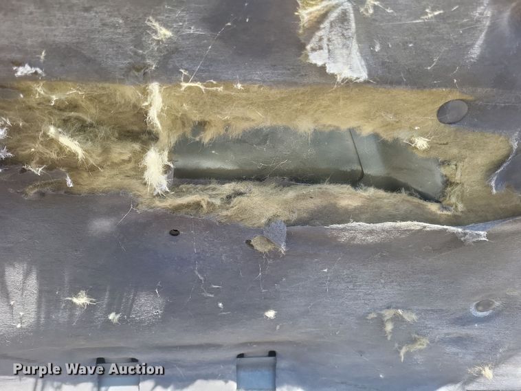 image for item EJ8177 2005 Jeep Libery Renegade SUV