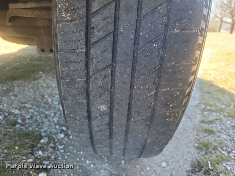 image for item EJ8177 2005 Jeep Libery Renegade SUV