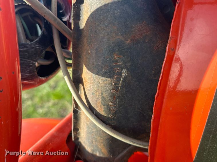 image for item EJ8352 (3) Honda three-wheeled ATVs