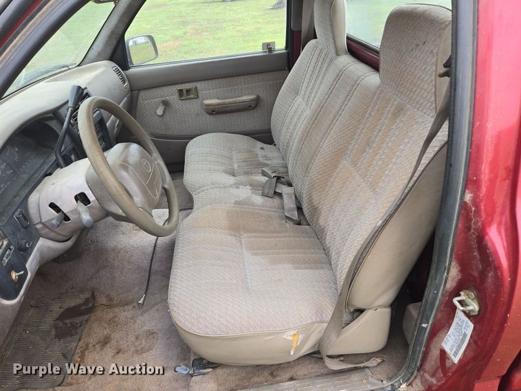 image for item EJ8388 1997 Toyota Tacoma pickup truck