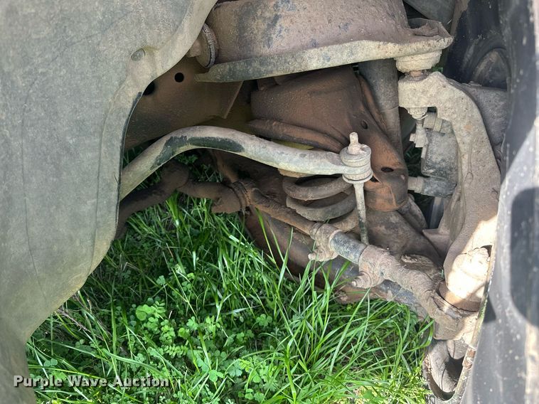 image for item EJ8395 1999 Dodge Ram 2500 pickup truck cab and chassis