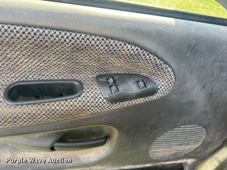 image for item EJ8395 1999 Dodge Ram 2500 pickup truck cab and chassis
