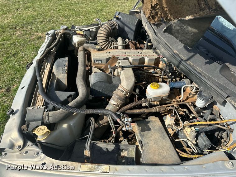 image for item EJ8395 1999 Dodge Ram 2500 pickup truck cab and chassis
