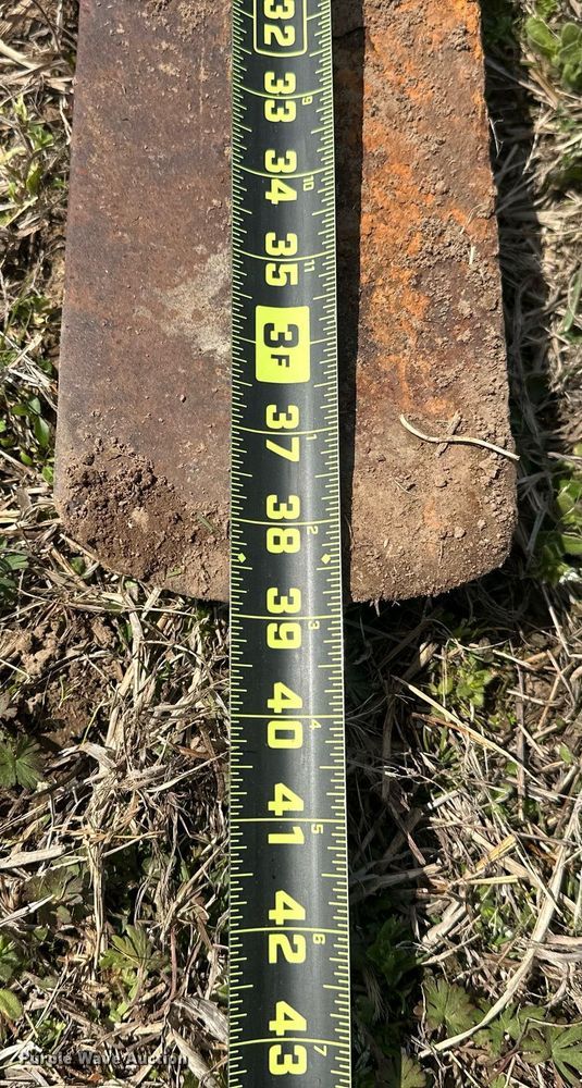 image for item EJ8449 (3) sets of forks