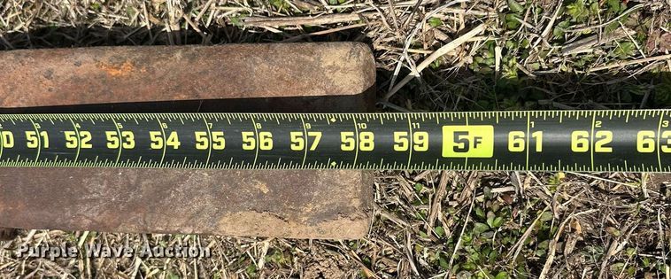 image for item EJ8449 (3) sets of forks