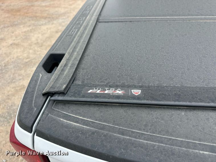 image for item EJ8452 2022 Chevrolet Silverado 1500 Crew Cab pickup truck