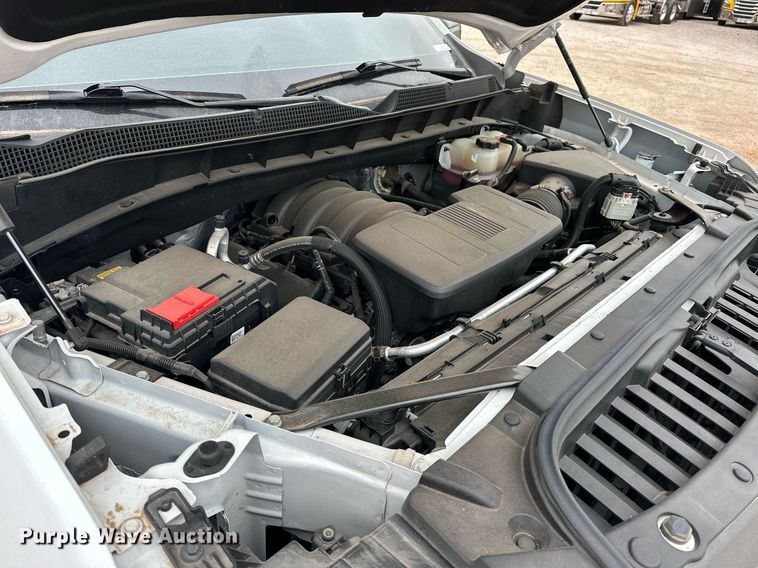 image for item EJ8452 2022 Chevrolet Silverado 1500 Crew Cab pickup truck