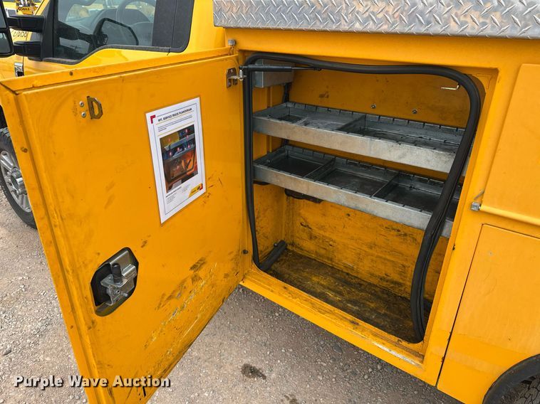 image for item EJ8454 2019 Ford F350 Super Duty XL utility bed pickup truck