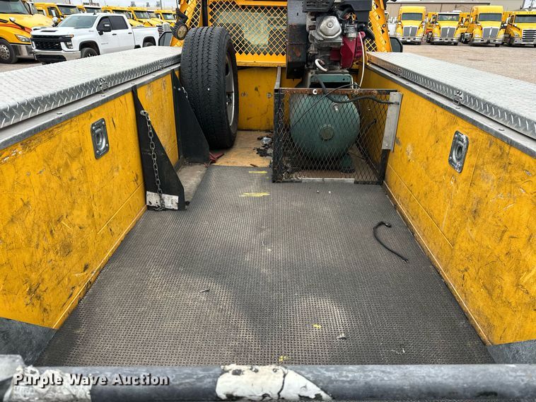 image for item EJ8454 2019 Ford F350 Super Duty XL utility bed pickup truck