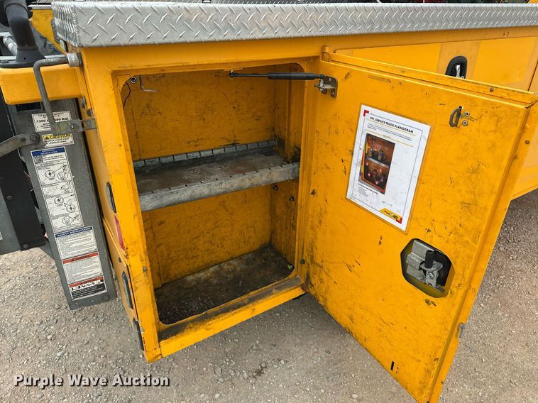 image for item EJ8454 2019 Ford F350 Super Duty XL utility bed pickup truck