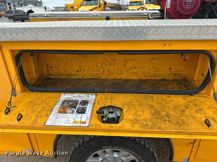 image for item EJ8454 2019 Ford F350 Super Duty XL utility bed pickup truck