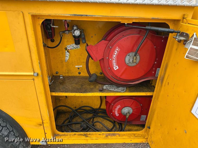 image for item EJ8454 2019 Ford F350 Super Duty XL utility bed pickup truck