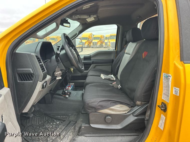 image for item EJ8454 2019 Ford F350 Super Duty XL utility bed pickup truck