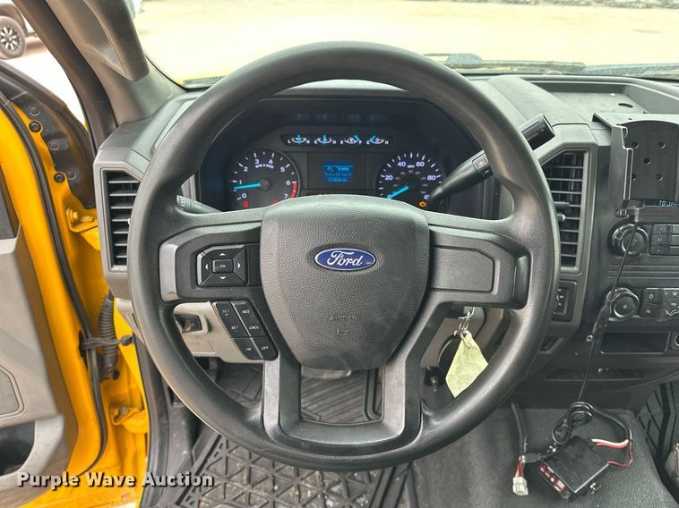 image for item EJ8454 2019 Ford F350 Super Duty XL utility bed pickup truck