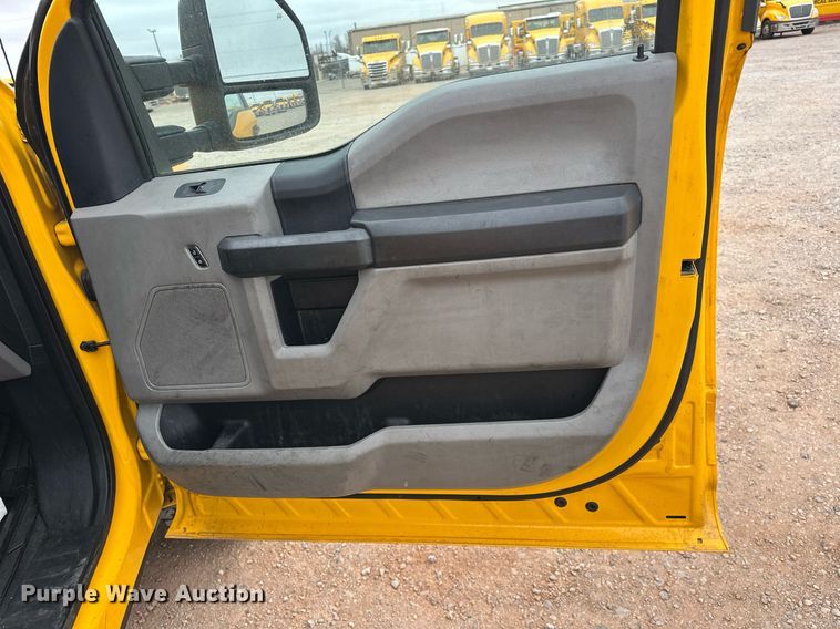 image for item EJ8454 2019 Ford F350 Super Duty XL utility bed pickup truck