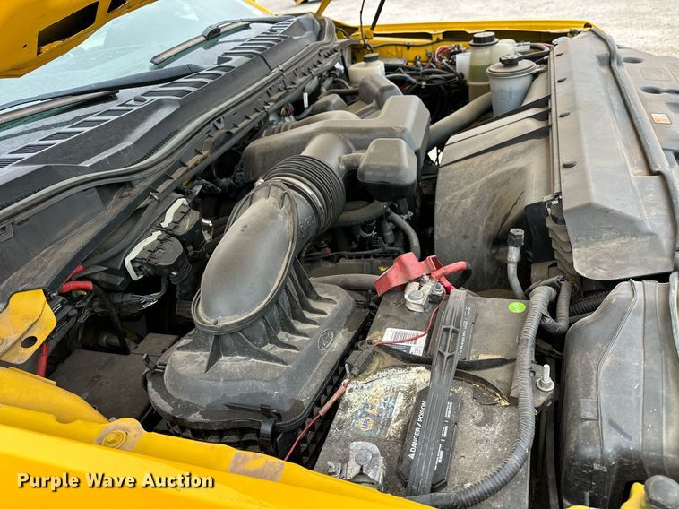 image for item EJ8454 2019 Ford F350 Super Duty XL utility bed pickup truck