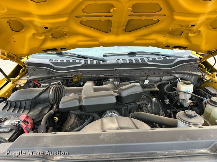 image for item EJ8454 2019 Ford F350 Super Duty XL utility bed pickup truck