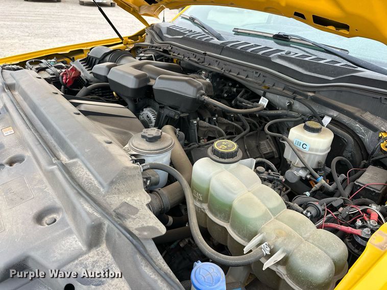 image for item EJ8454 2019 Ford F350 Super Duty XL utility bed pickup truck