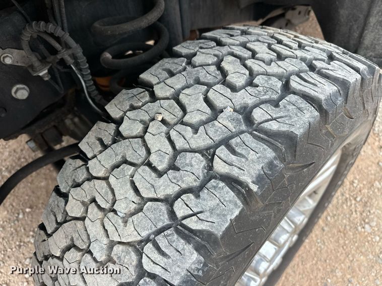 image for item EJ8454 2019 Ford F350 Super Duty XL utility bed pickup truck