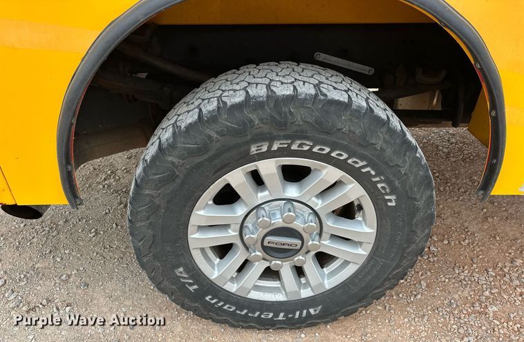 image for item EJ8454 2019 Ford F350 Super Duty XL utility bed pickup truck