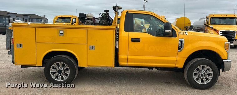 image for item EJ8456 2017 Ford F350 Super Duty XL utility bed pickup truck