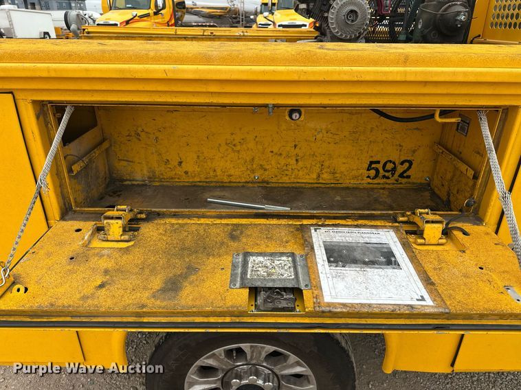 image for item EJ8456 2017 Ford F350 Super Duty XL utility bed pickup truck