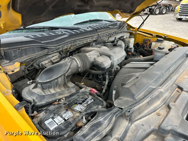 image for item EJ8456 2017 Ford F350 Super Duty XL utility bed pickup truck