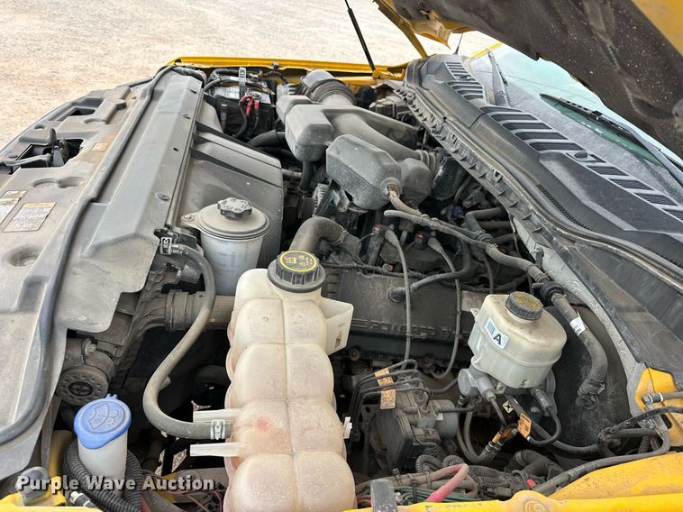 image for item EJ8456 2017 Ford F350 Super Duty XL utility bed pickup truck