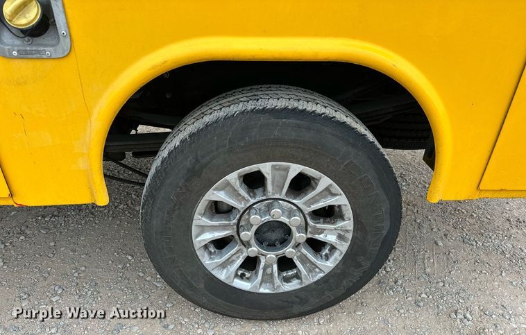 image for item EJ8456 2017 Ford F350 Super Duty XL utility bed pickup truck