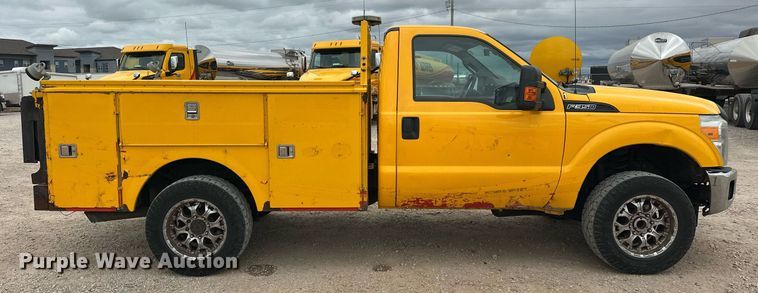 image for item EJ8460 2015 Ford F350 Super Duty XL utility bed pickup truck