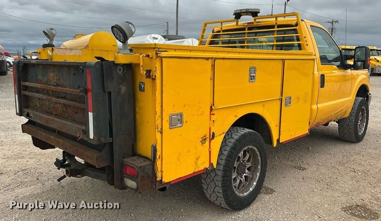 image for item EJ8460 2015 Ford F350 Super Duty XL utility bed pickup truck