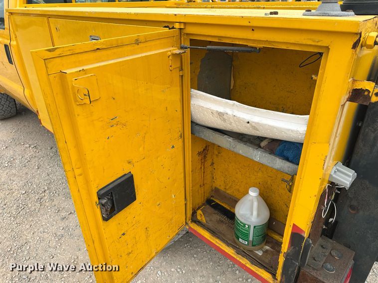 image for item EJ8460 2015 Ford F350 Super Duty XL utility bed pickup truck