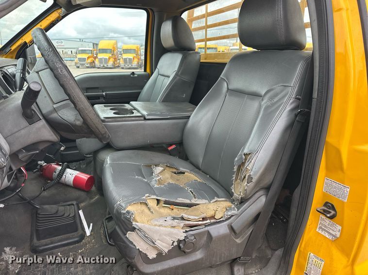 image for item EJ8460 2015 Ford F350 Super Duty XL utility bed pickup truck