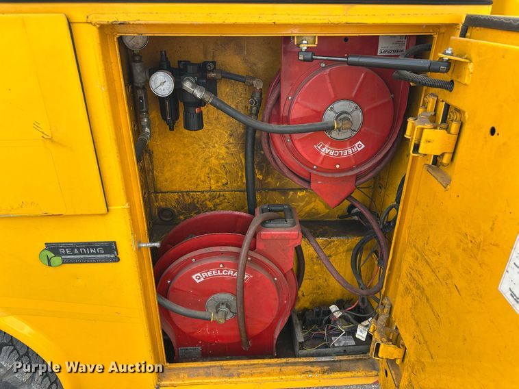 image for item EJ8461 2017 Ford F350 Super Duty XL utility bed pickup truck