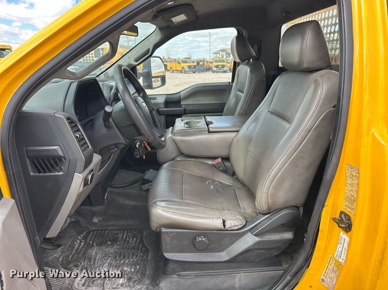 image for item EJ8461 2017 Ford F350 Super Duty XL utility bed pickup truck