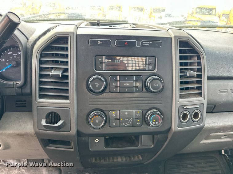 image for item EJ8461 2017 Ford F350 Super Duty XL utility bed pickup truck