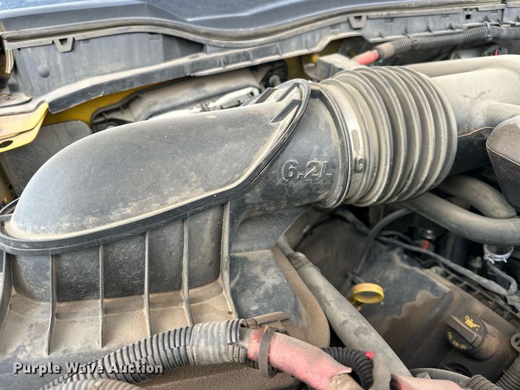 image for item EJ8461 2017 Ford F350 Super Duty XL utility bed pickup truck