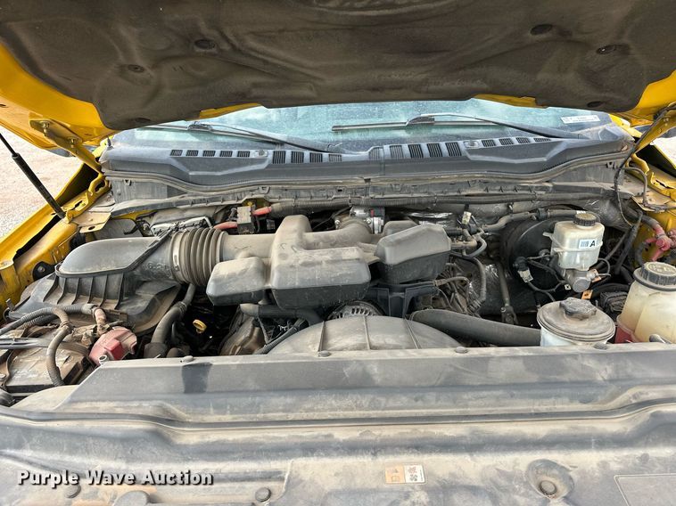 image for item EJ8461 2017 Ford F350 Super Duty XL utility bed pickup truck