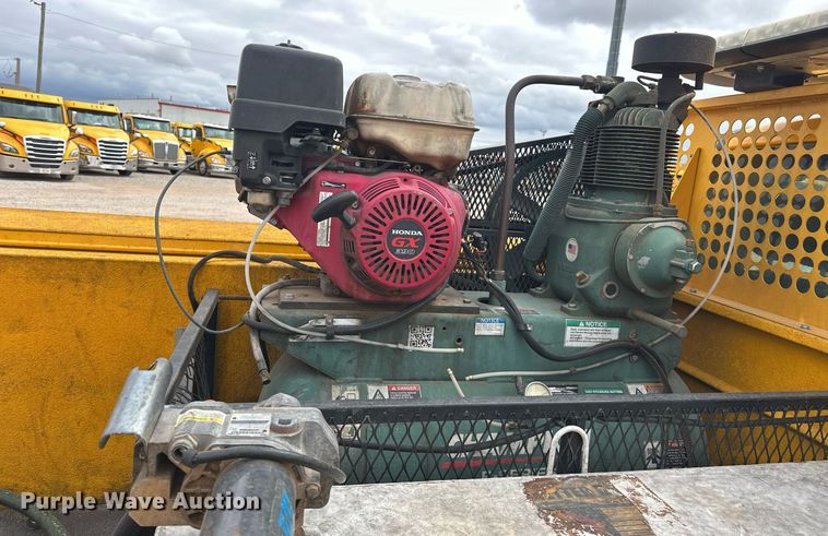 image for item EJ8463 2019 Ford F350 Super Duty XL utility bed pickup truck