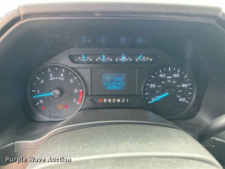 image for item EJ8463 2019 Ford F350 Super Duty XL utility bed pickup truck