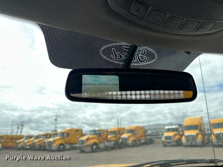 image for item EJ8463 2019 Ford F350 Super Duty XL utility bed pickup truck