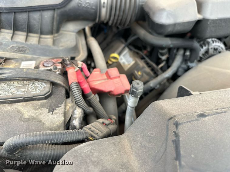 image for item EJ8463 2019 Ford F350 Super Duty XL utility bed pickup truck