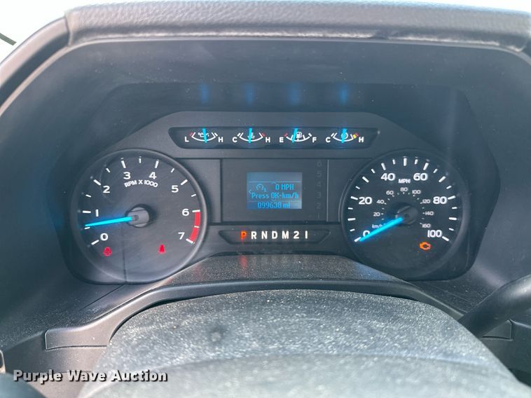 image for item EJ8467 2017 Ford F350 Super Duty XL utility bed pickup truck