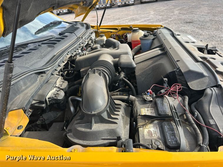 image for item EJ8467 2017 Ford F350 Super Duty XL utility bed pickup truck