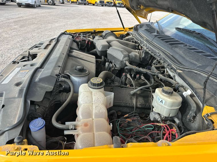 image for item EJ8467 2017 Ford F350 Super Duty XL utility bed pickup truck