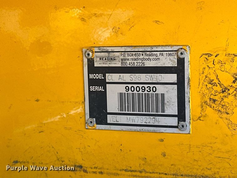 image for item EJ8468 2018 Ford F350 Super Duty utility bed pickup truck