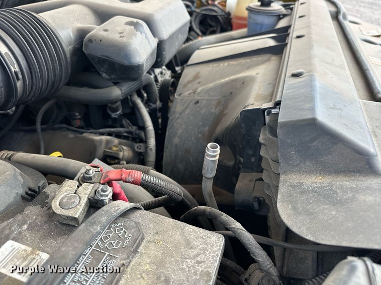 image for item EJ8468 2018 Ford F350 Super Duty utility bed pickup truck