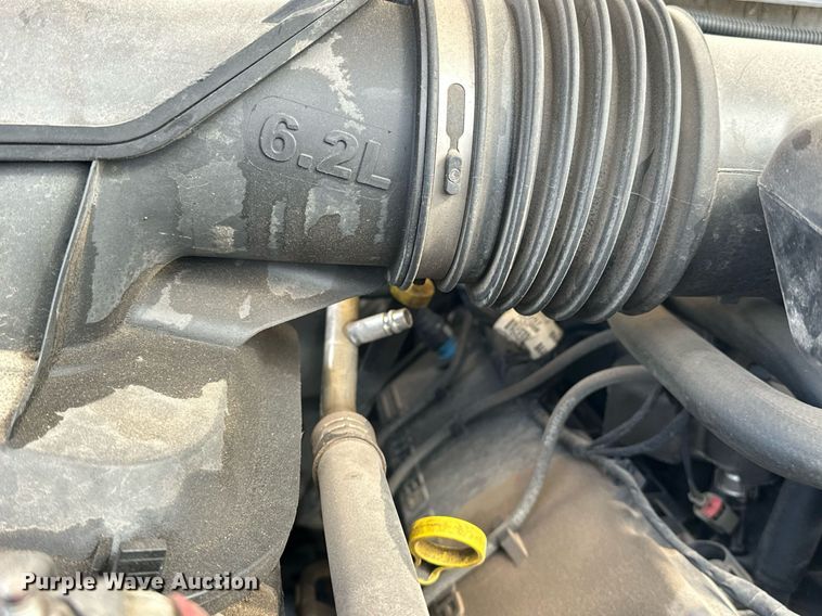 image for item EJ8468 2018 Ford F350 Super Duty utility bed pickup truck