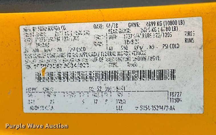 image for item EJ8468 2018 Ford F350 Super Duty utility bed pickup truck