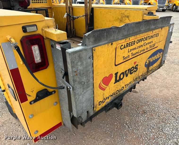 image for item EJ8470 2017 Ford F350 Super Duty XL utility bed pickup truck